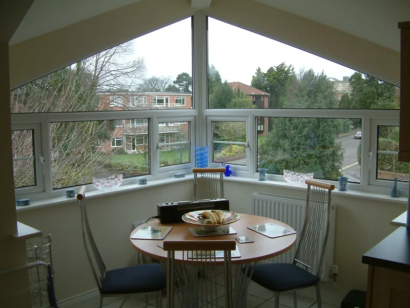 Bay Windows Kensal Green